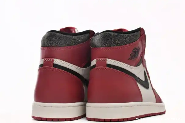 Official Maikesneakers Found Retro Jordan 1 DZ5485-612 High and Chicago Lost OG 0327